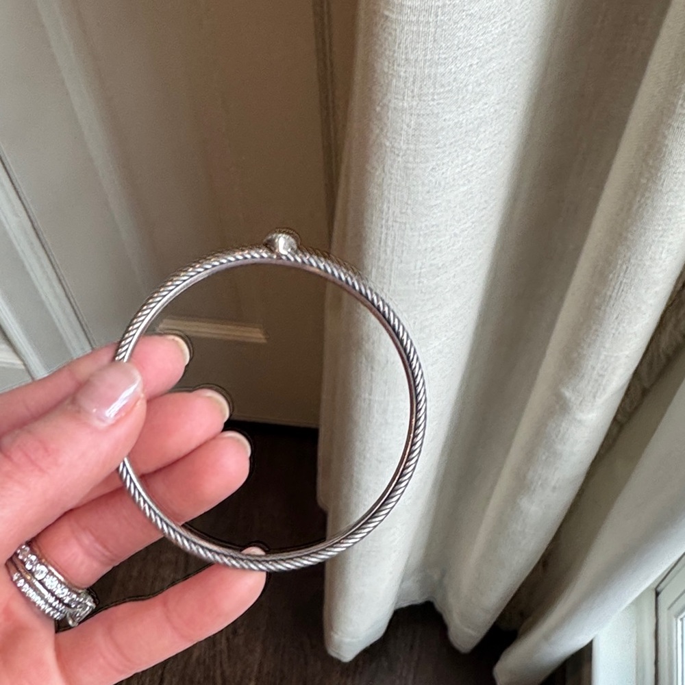 David Yurman Sterling Cable Bracelet with Pave Heart - Picture 3 of 5
